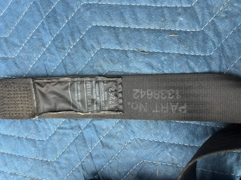1986-1993 Volvo 240 244 245 Front Driver Left LH Seat Belt Retractor OEM #4051EM