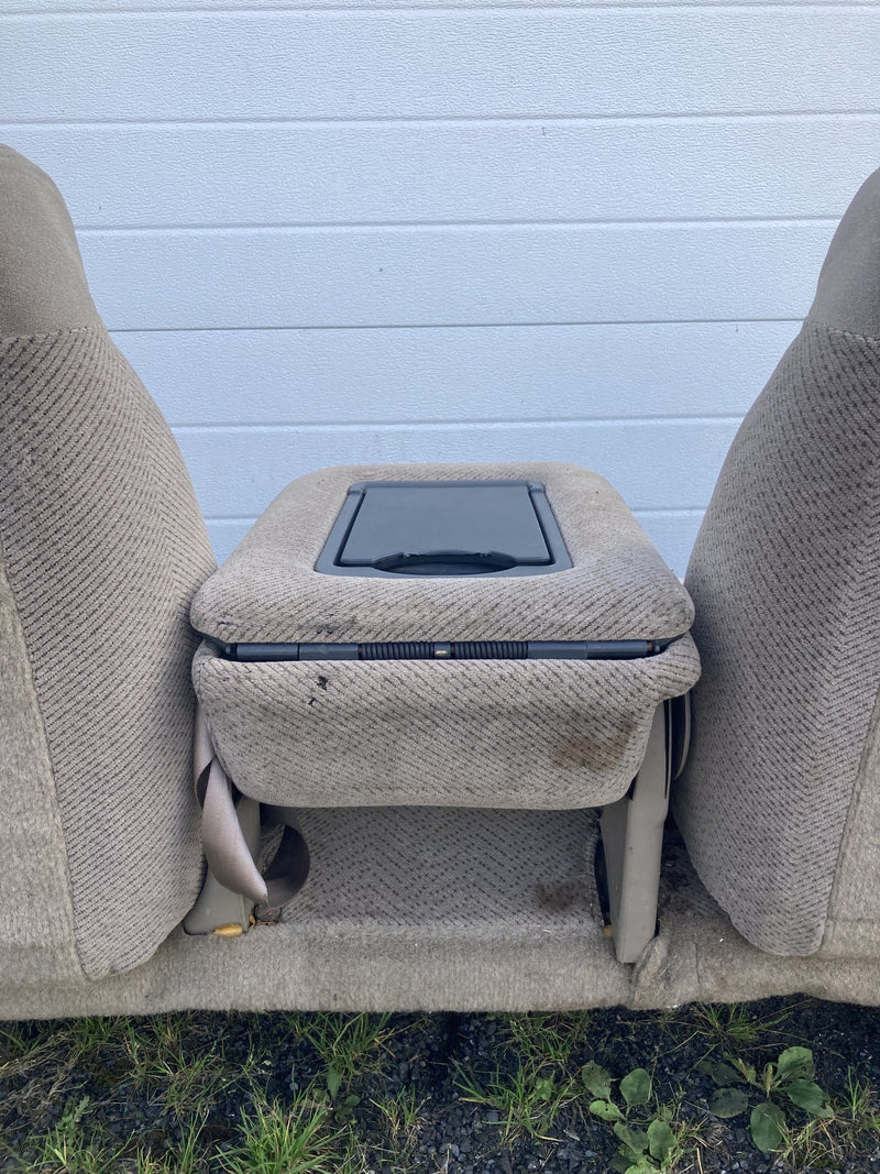 1995-1998 Chevrolet Silverado 2500 GMT400 Front Bench Seat OEM