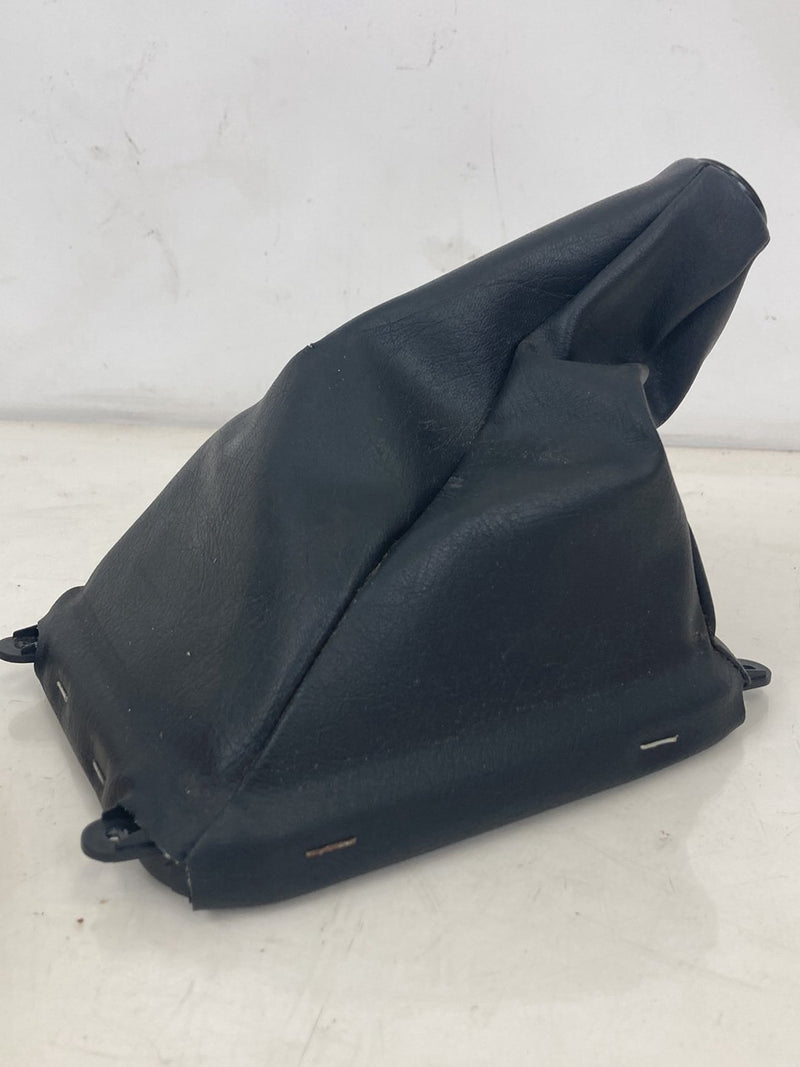 2002-2004 Honda CR-V RD2 Manual 5 speed Shift Boot OEM #5090M