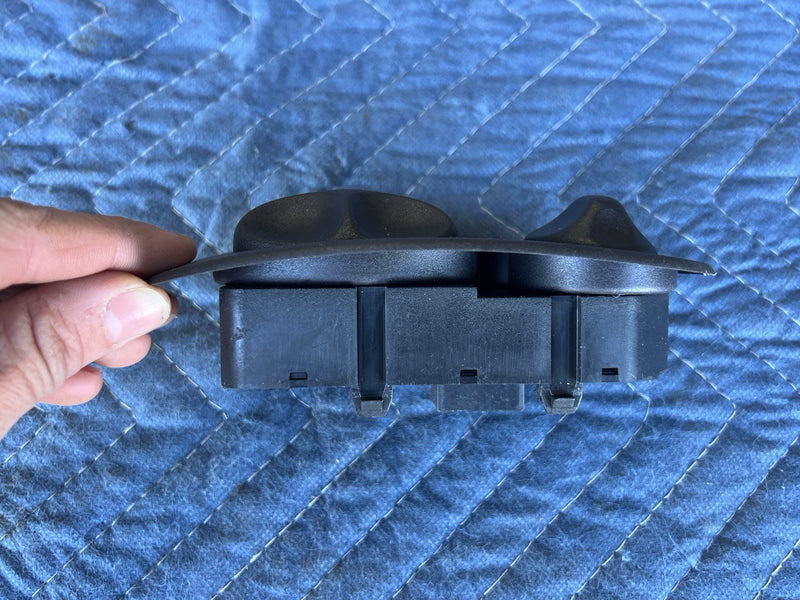 1998-2003 Jaguar XJR XJ X308 Front Driver Side Adjustment Switch OEM #4785E