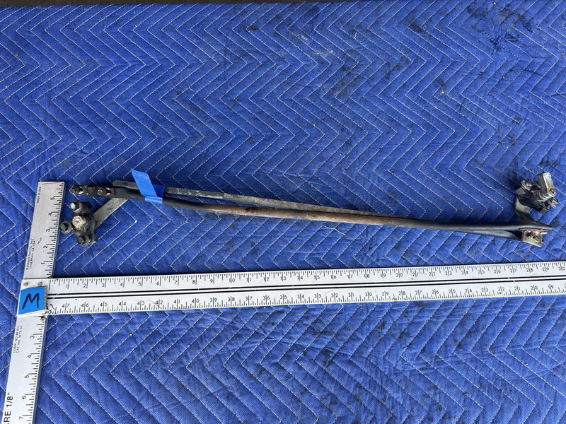 1980-1985 Cadillac Seville Wiper Linkage Assembly 3080651 GM OEM #3461M