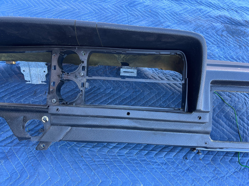 1986-1993 Volvo 240 244 Sedan Complete Dashboard Dash Assembly Black OEM #4292EM