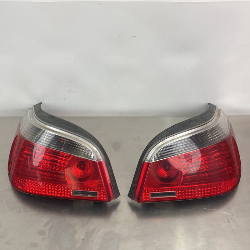 2003-2007 BMW 545i E60 Tail Light Assembly Pair 9910798 6910797 OEM #4906M