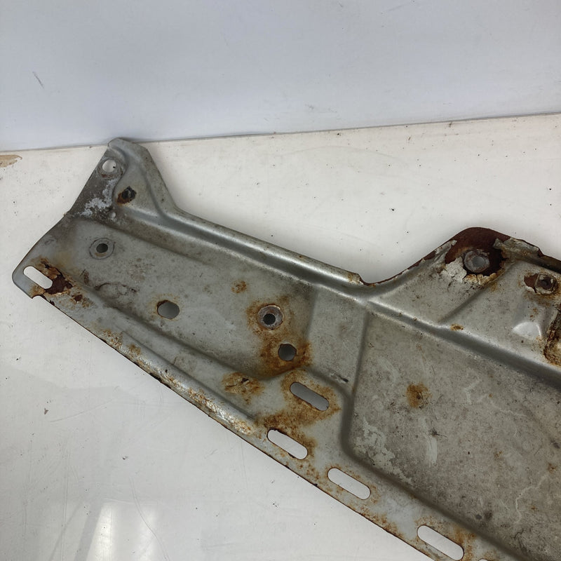 1981-1985 Volvo 240 245 Radiator Upper Support 1247663 OEM