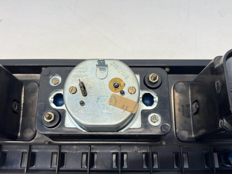 1975-1980 Volvo 244 240 Dash HVAC AC Heat Air Vent Set w/ Clock OEM #5293EM