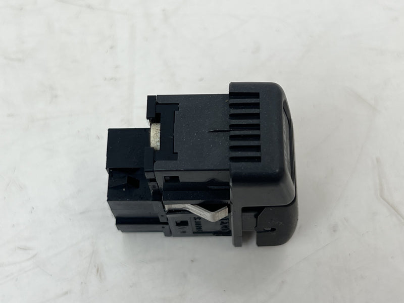 1998-2000 Volvo S70 V70 XC Heated Mirror Rear Window Defrost Switch OEM #6867EM