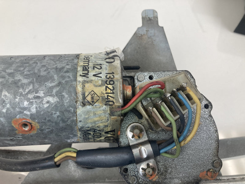 1992 Volvo 940 944 - Wiper Linkage PN: 1392140
