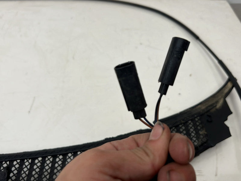 1996-2003 Audi S8 D2 A8 Heated Windshield Washer Nozzle & Harness OEM #6560EM