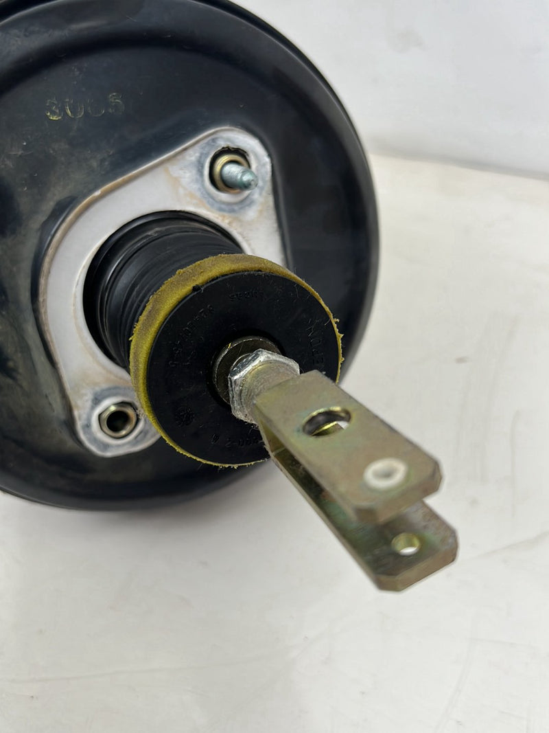 1996-2003 Audi S8 D2 A8 Brake Booster Master Cylinder w/ Reservoir OEM #6479EM