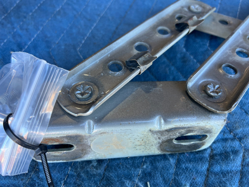 1986-1993 Volvo 240 244 Sedan Right & Left Trunk Deck Lid Hinge Pair OEM #4347EM