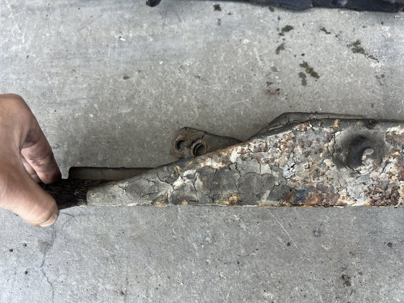 1967-1974 Volvo 140 142 Rear Left & Right Bumper Shock Pair OEM #5089EM