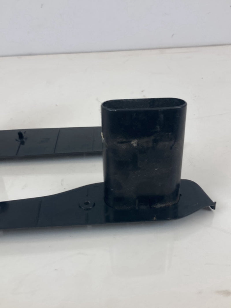 1992 Volvo 940 944 - Air Vent PN: 1386921 1393222