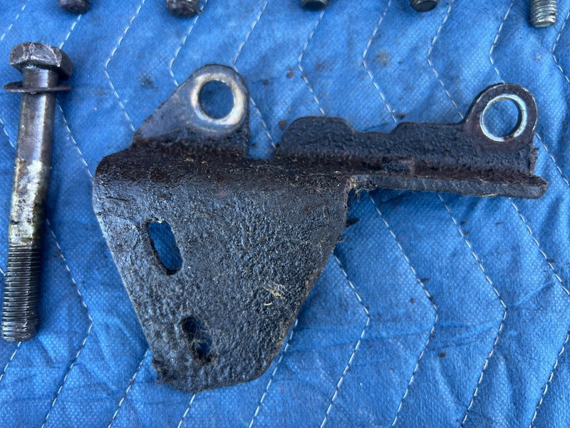 1986-1993 Volvo 240 244 245 Bell Housing Mounting Bolt Hardware OEM #4201EM