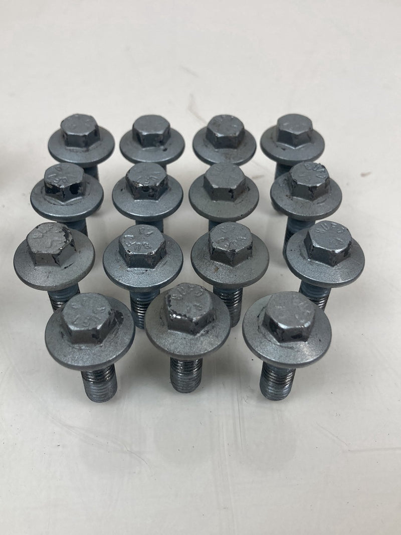 2007 Volvo S60 - Door Hinge Set