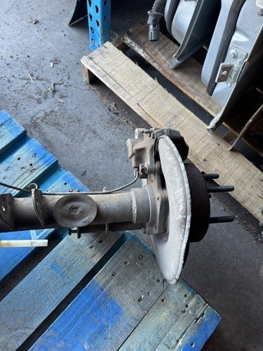 1975-1982 Volvo 240 Rear Axle Differential Assembly Manual Trans OEM #4400E