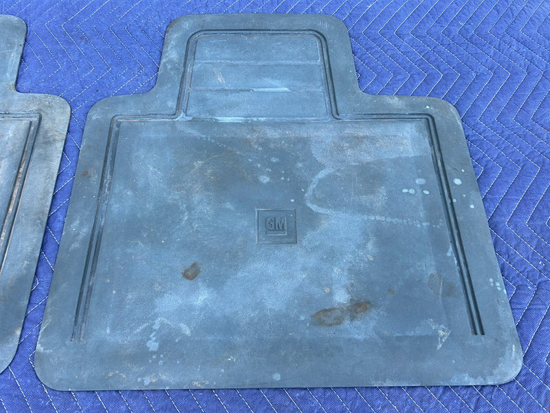 1988-1994 Chevrolet Silverado GMC Sierra OBS Rear Floor Mat Pair Blue OE #5507EM