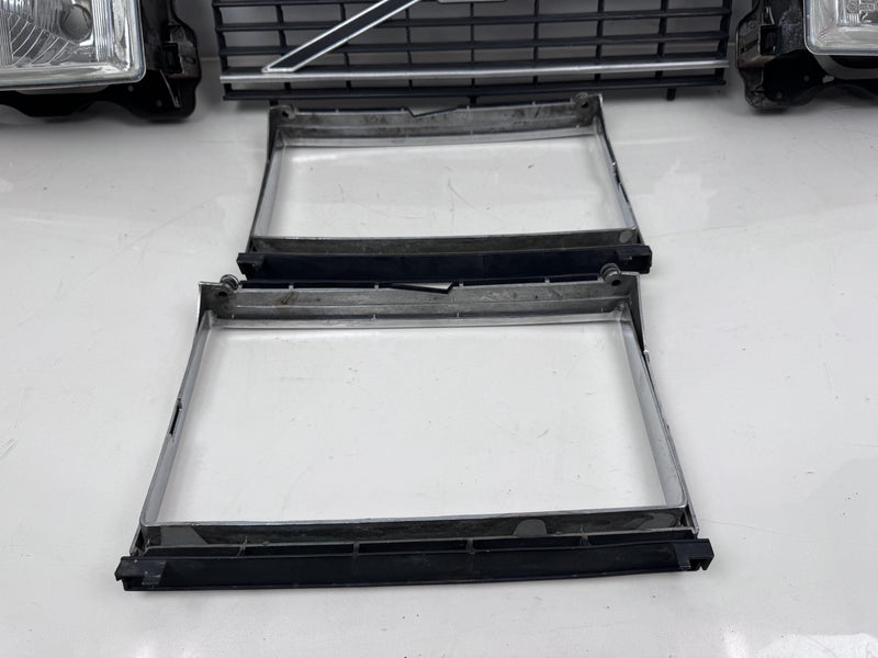 TV Screen Volvo 240 Headlights w/Flathood Eggcrate Grille