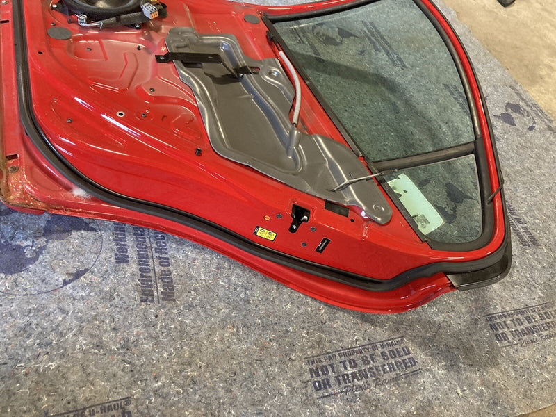 2005 2006 2007 Volvo S60R S60 V70R Rear Passenger Right RH Door Red OEM #1290M