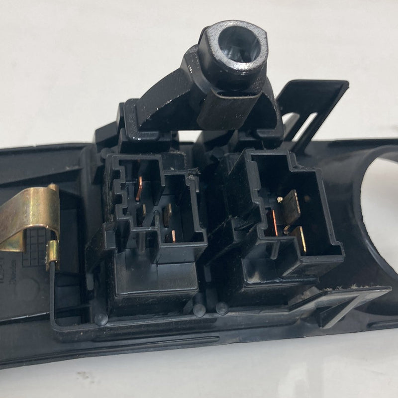 1992 Volvo 940 944 - Defrost Switch PN: 3548792