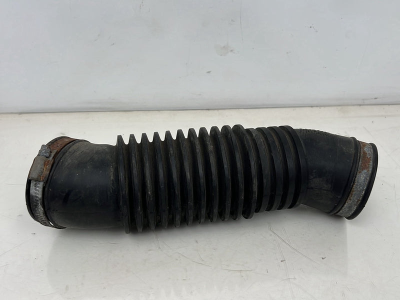 1990-1992 Volvo 740 745 940 Fresh Air Intake Hose Duct Tube 3514846 OEM #5882EM