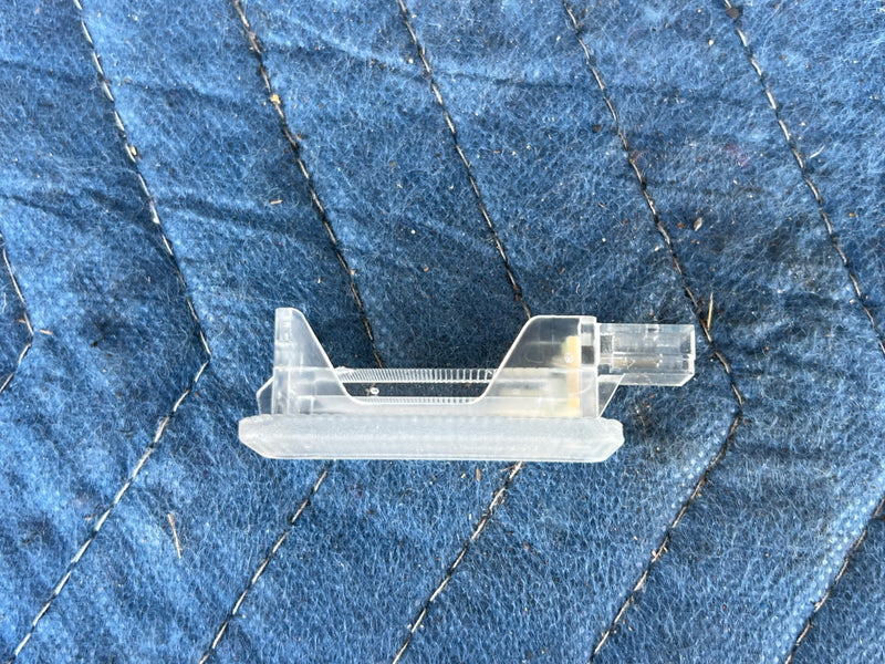 1996-2003 Mercedes W210 E320 Wagon Driver Left Kick Panel Light Lamp OEM #4684EM
