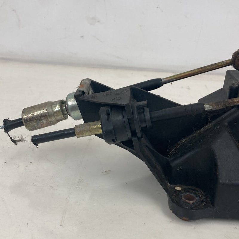 2002-2004 Honda CR-V RD2 Manual Shifter Assembly 5 Speed OEM #5092M