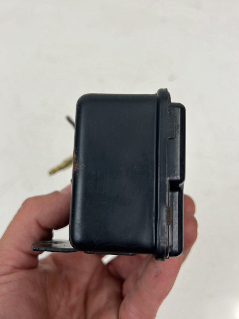 1983-1985 Porsche 944 A/C Air Conditioning Blower Relay OEM #5559EM