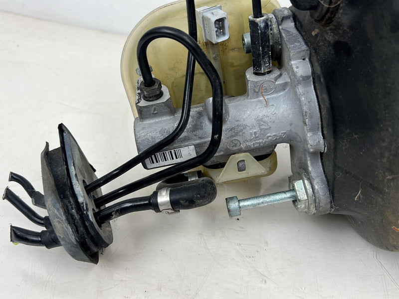 1996-2003 Audi S8 D2 A8 Brake Booster Master Cylinder w/ Reservoir OEM #6479EM