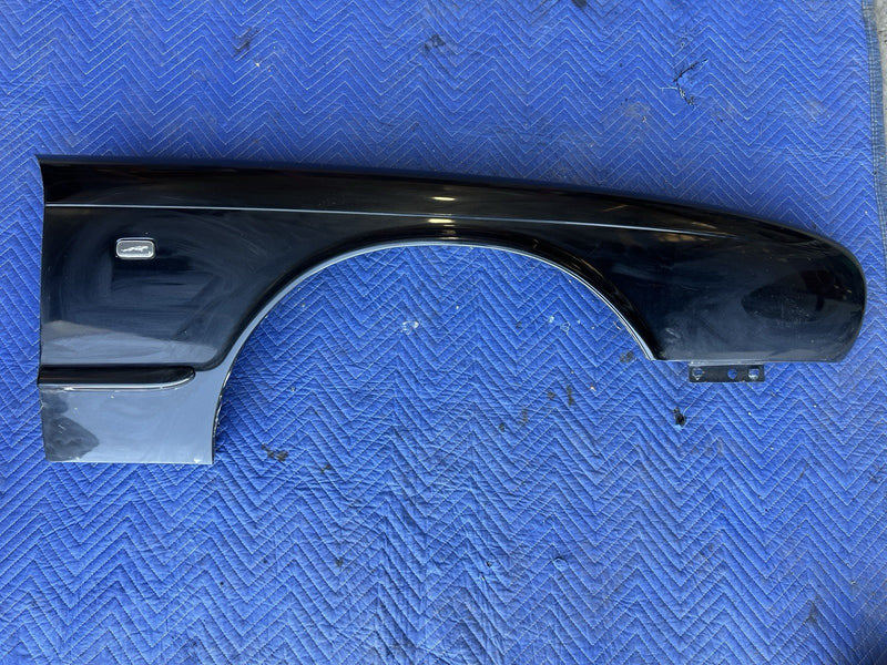 1998-2003 Jaguar XJR XJ8 X308 Passenger Side Right Front Fender Black OEM #4666E