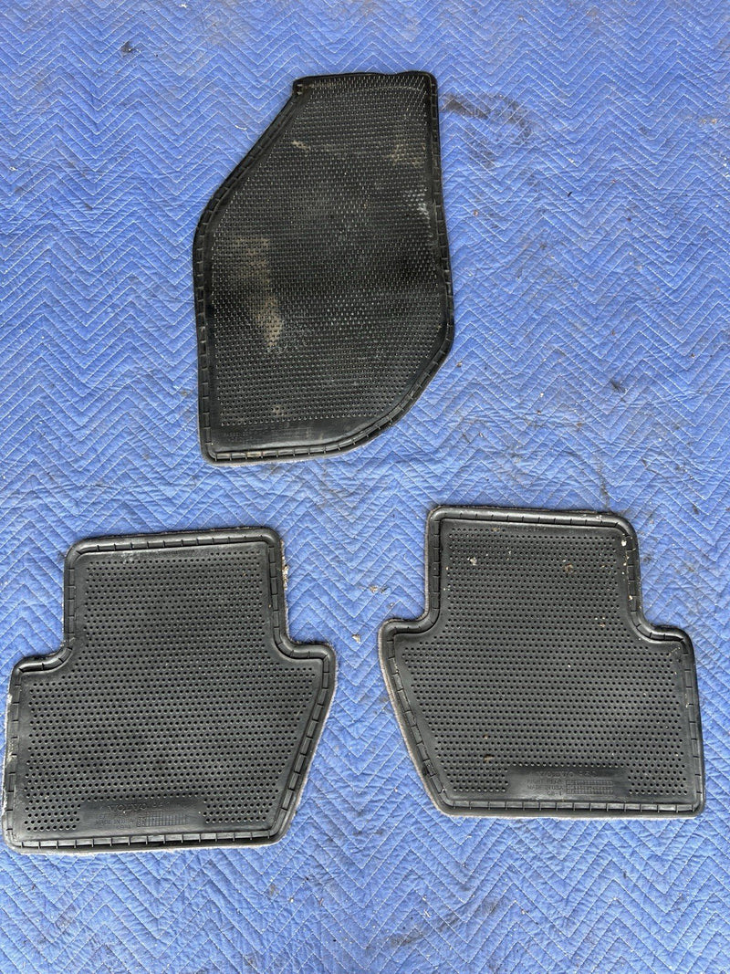 1993-1997 Volvo 850 850R Charcoal Molded Carpet Floor Mat Set OEM #4427E