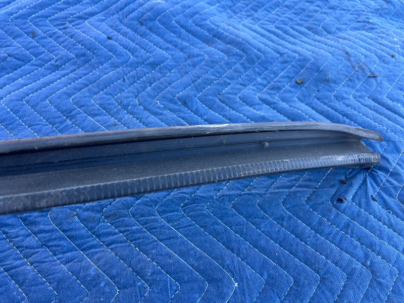1986-1993 Volvo 240 244 Hood to Cowl Seal Weatherstripping Gasket OEM #4278EM
