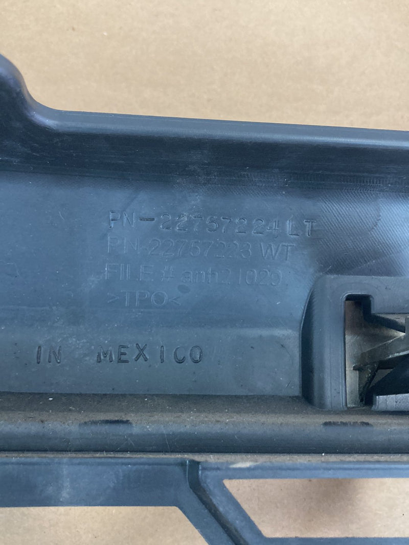 47033204