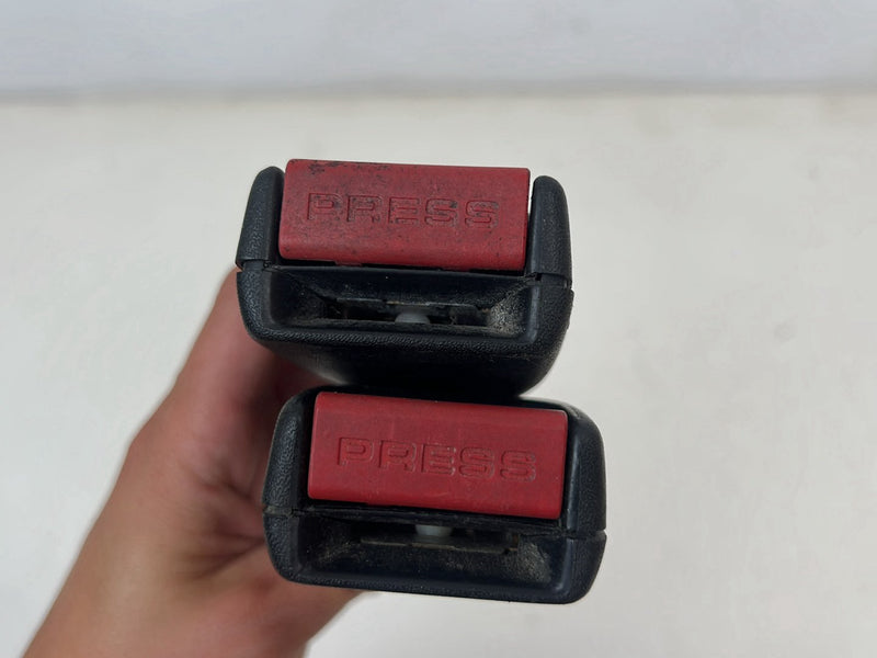 1983-1985 Porsche 944 Front Left + Right Seat Belt Buckle Pair OEM #5646EM