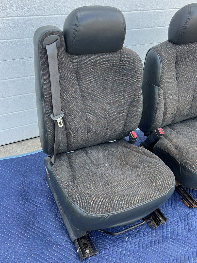 1995-1998 Chevrolet Silverado Tahoe GMC Seat Front Pair Gray Cloth OEM #5614EM