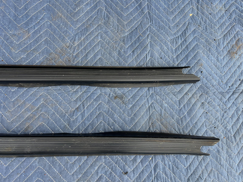 1967-1974 Volvo 140 142 Front Left & Right Door Sill Trim Scuff Plate OE #4978EM