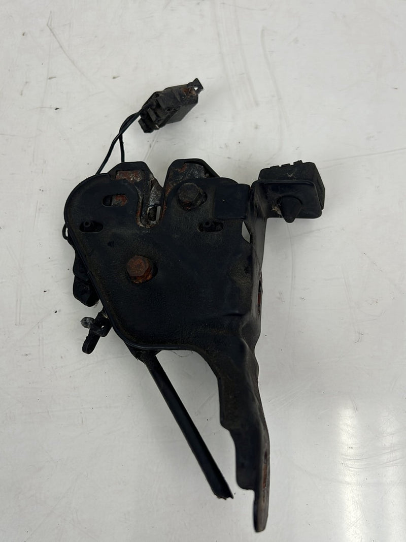 1993-1997 Volvo 850 Front Left & Right Engine Bonnet Hood Latch Pair OEM