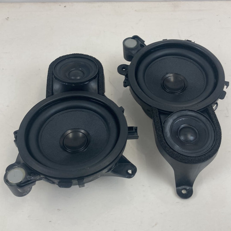 2005 Volvo XC90 I 275 Speaker Set LH RH Front Door 30657757 30657756 OEM #4819M