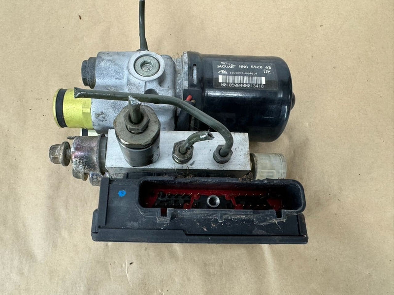 1995-1997 Jaguar XJ6 XJR Anti Lock Brake Skid Module Pump MNA5920AB OEM #1095CNJ