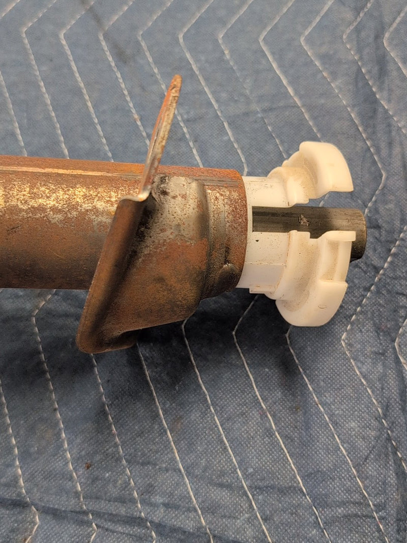 2004 Chevrolet Silverado - Steering Column PN: 15195870