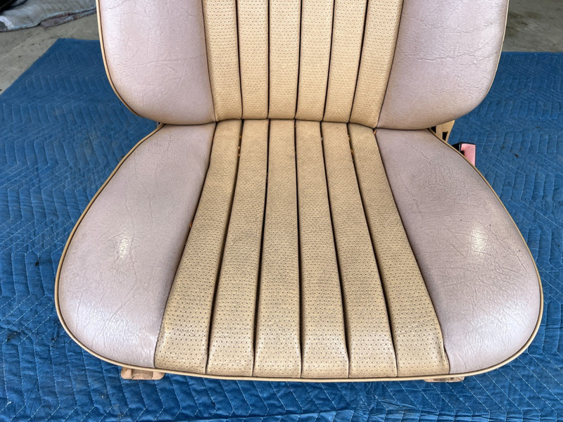 1986-1995 Mercedes 300D W124 Front Passenger Right Leather Bucket Seat OE#2582EM