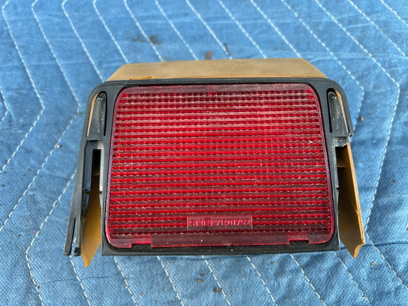 1986-1993 Volvo 240 244 Sedan Rear Center Third Brake Light Assembly OEM #4201EM