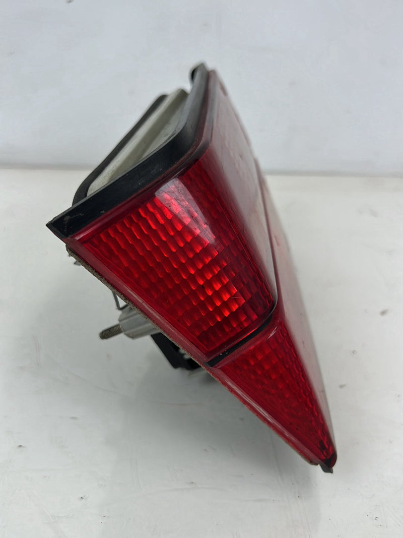 1989-1995 BMW E34 5 Series Passenger Right Tail Light Lamp Assembly OEM #5630EM
