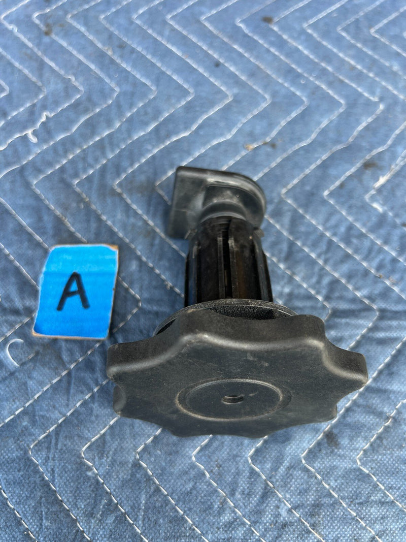 2005-2011 Audi A6 Spare Tire Hold Down Screw 8E0 803 899 C OEM #17ZJ