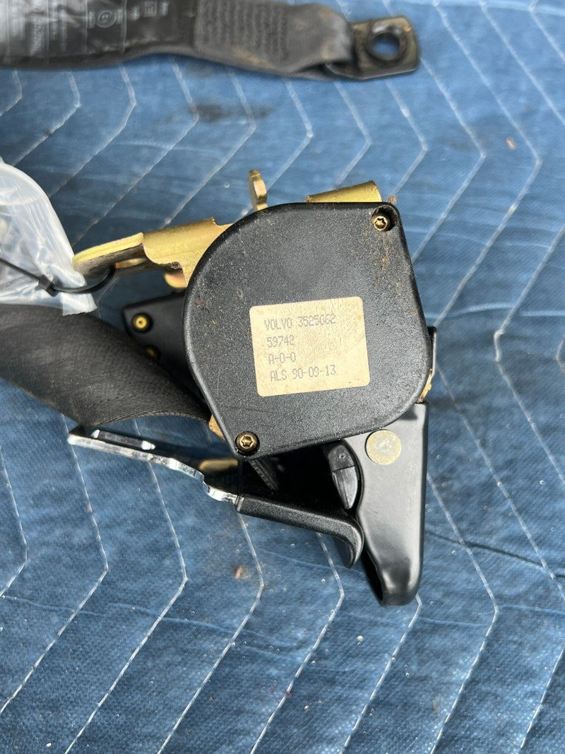 1989-1995 Volvo 740 940 Sedan Rear LH & RH Seat Belt Retractor Pair OEM #3669EM