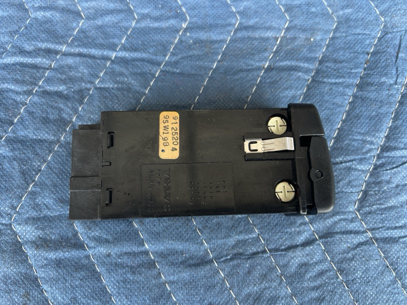 1993-1997 Volvo 850 850R Hazard Emergency Flasher Light Switch 9125204 OE #4459E