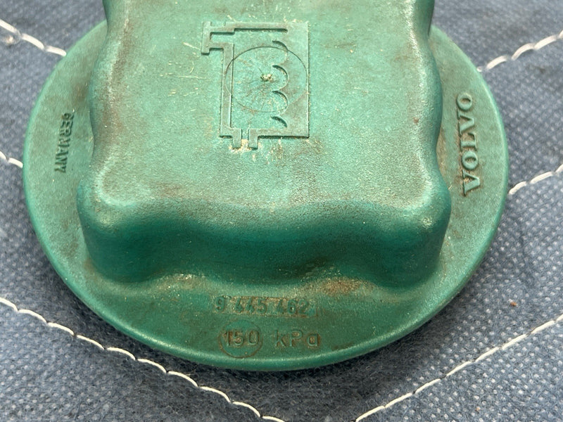1993-1997 Volvo 850 850R Coolant Overflow Reservoir Jug Cap 9445462 OEM #4557E