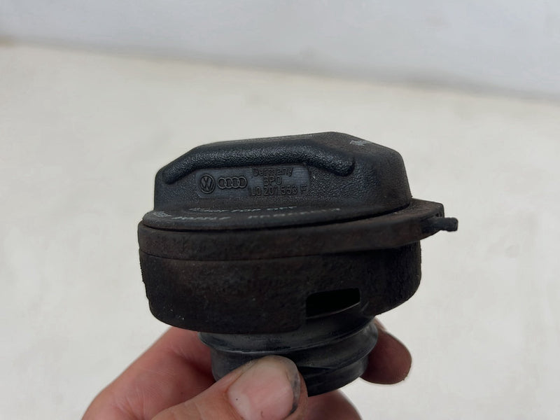 1996-2003 Audi S8 D2 A8 Gas Fuel Tank Cap Black 1J0201553 OEM #6564EM