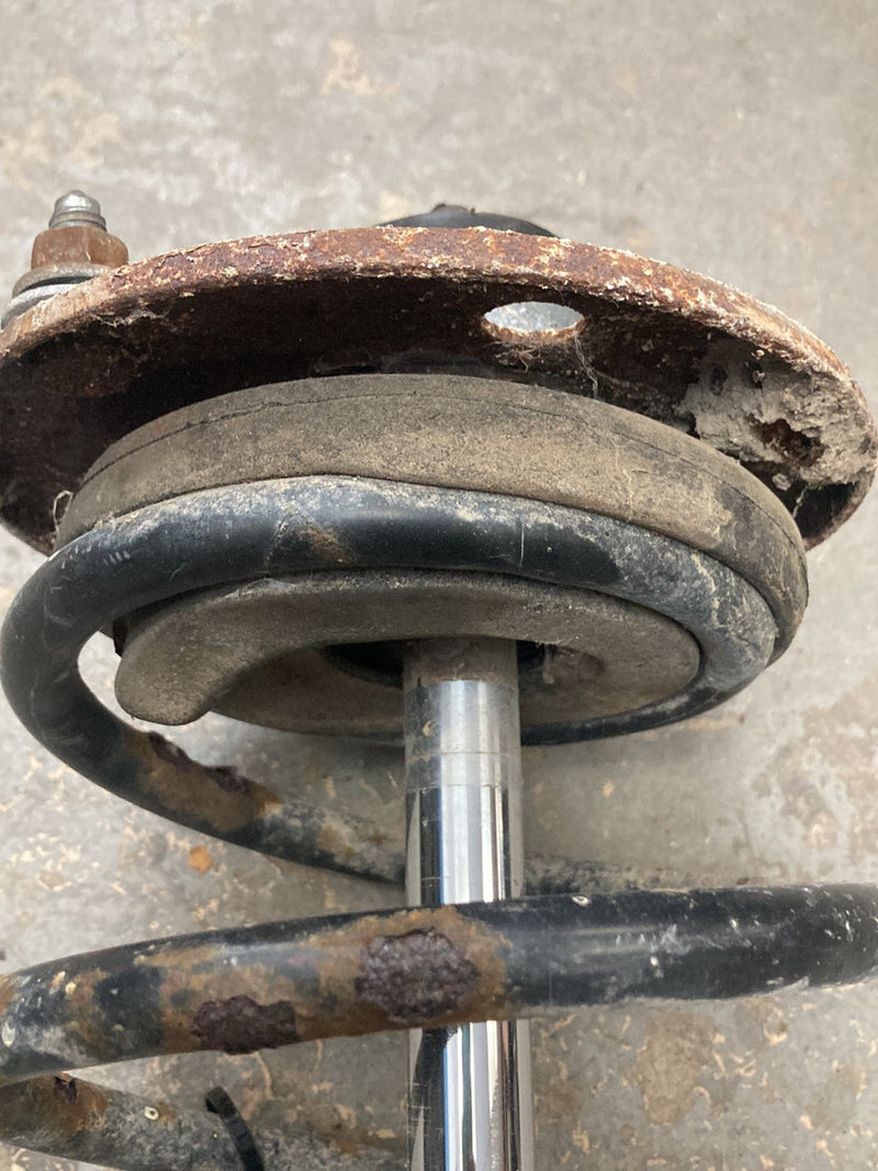 1992 Volvo 940 944 - Strut Front Left