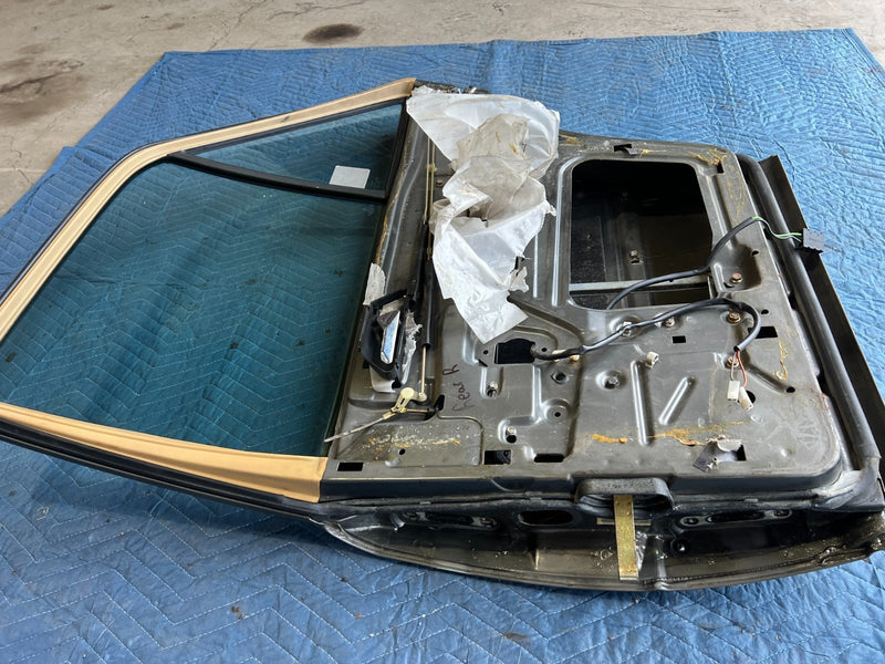 1986-1995 Mercedes 300D W124 Gray Rear Passenger Right Door Assembly OEM #2587EM