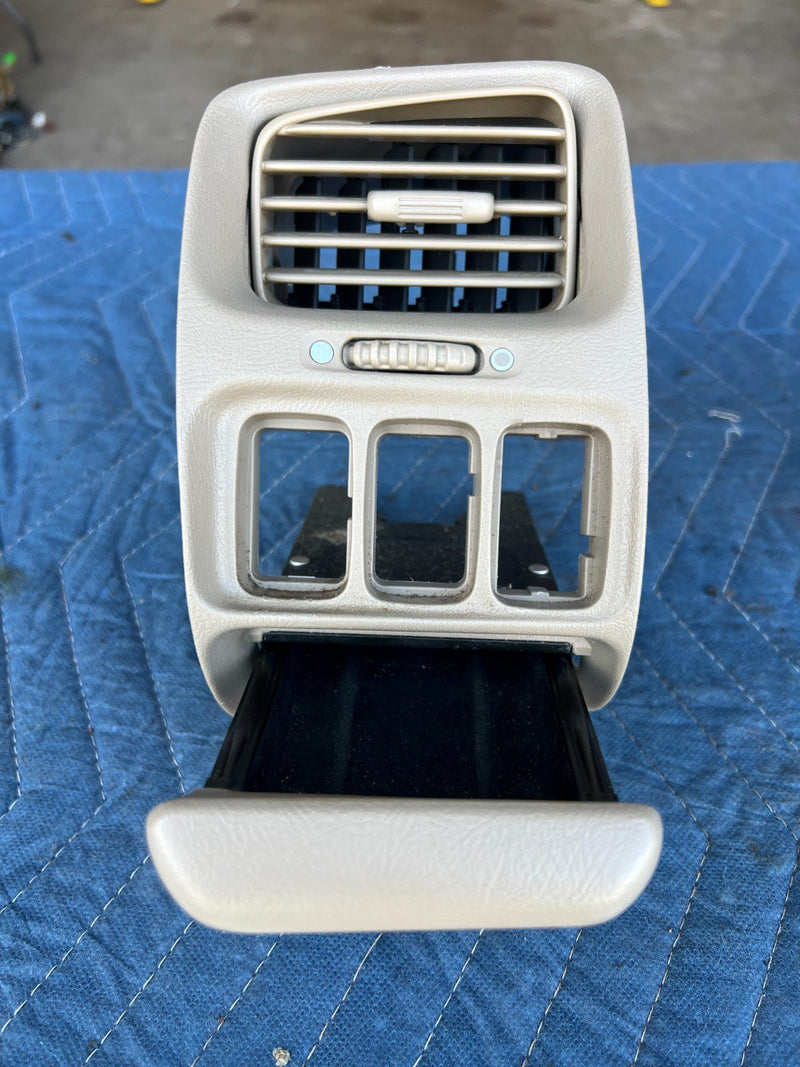 1998-2002 Honda Accord Dash Right & Left Air Heat AC Vent Pair Beige OEM #2017CN